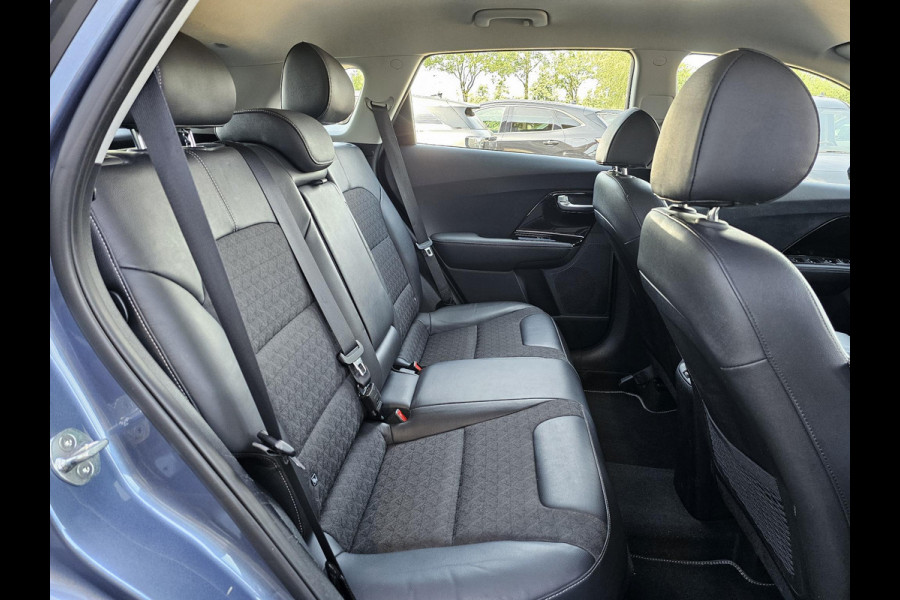Kia Niro 1.6 GDi Hybrid DynamicLine Perfect onderhouden | Camera | Trekhaak | Half leder | Adaptive cruise control | Navigatie etc.