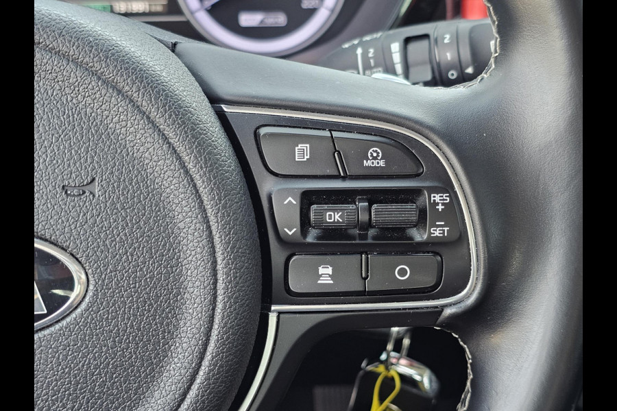 Kia Niro 1.6 GDi Hybrid DynamicLine Perfect onderhouden | Camera | Trekhaak | Half leder | Adaptive cruise control | Navigatie etc.