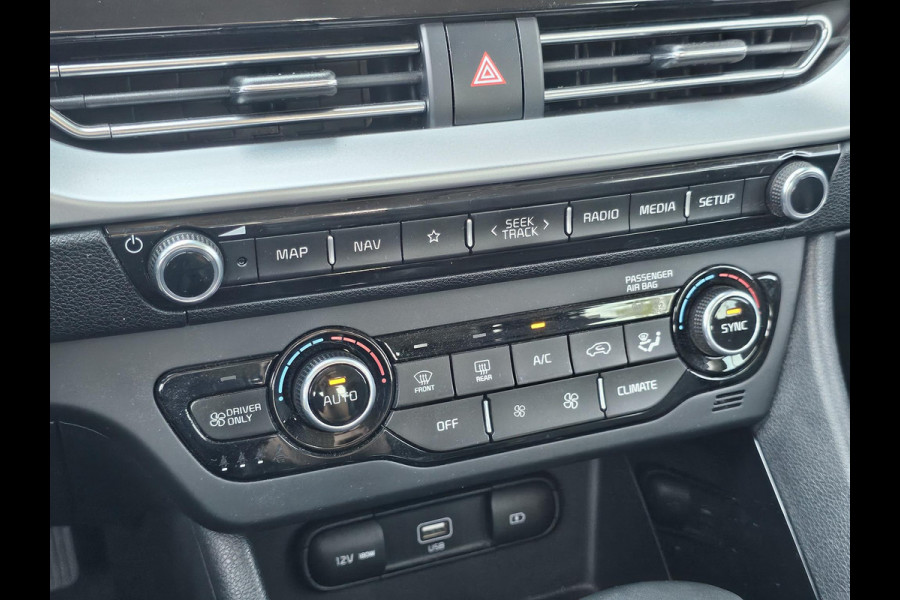 Kia Niro 1.6 GDi Hybrid DynamicLine Perfect onderhouden | Camera | Trekhaak | Half leder | Adaptive cruise control | Navigatie etc.