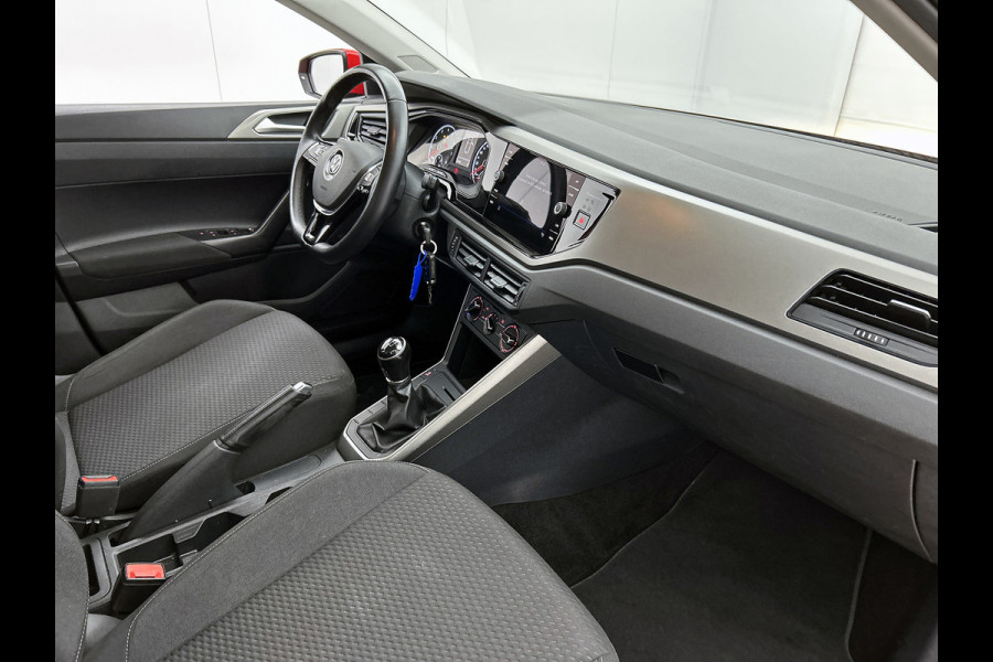 Volkswagen Polo 1.0 MPI Trendline(Goed ondH, Carplay/ Android, Airco, Cruise Con, Navi, Etc)