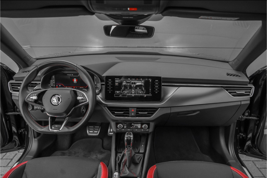 Škoda Kamiq 1.5 TSI Monte Carlo Pano Matrix LED Camera 18"