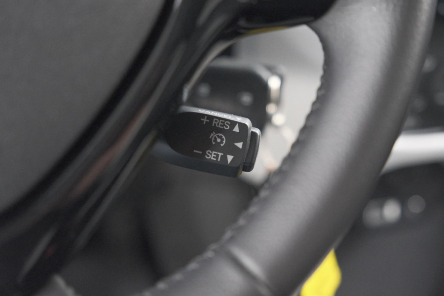 Citroën C1 1.0 VTi Feel | UNIEK! | Camera | Apple Carplay | Airco