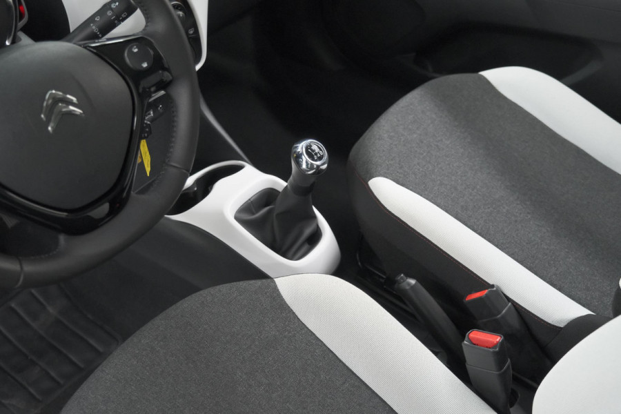 Citroën C1 1.0 VTi Feel | UNIEK! | Camera | Apple Carplay | Airco