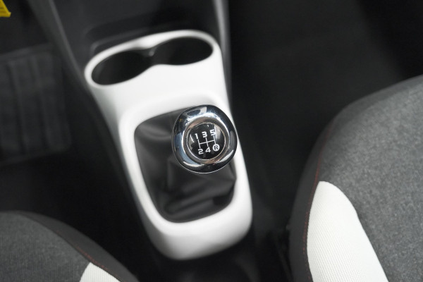 Citroën C1 1.0 VTi Feel | UNIEK! | Camera | Apple Carplay | Airco