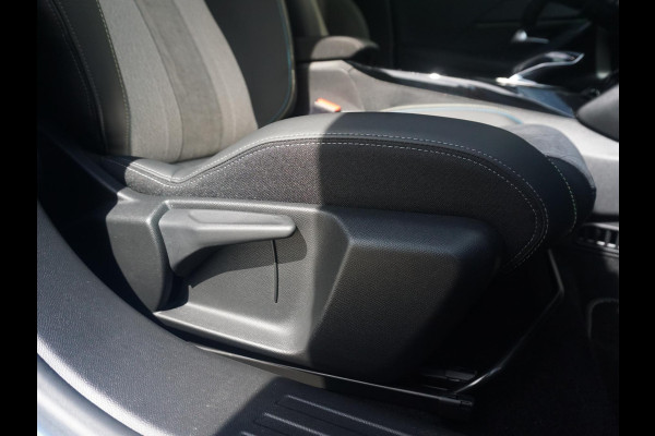 Peugeot e-2008 EV GT Pack 50 kWh Leder Alcantara