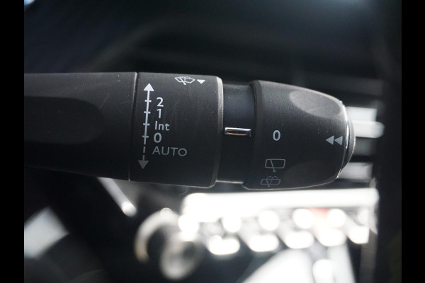 Peugeot e-2008 EV GT Pack 50 kWh Leder Alcantara