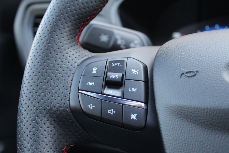 Ford Kuga 2.5 PHEV ST-Line | Trekhaak | Panoramadak | BLIS | Head-up | Winterpack
