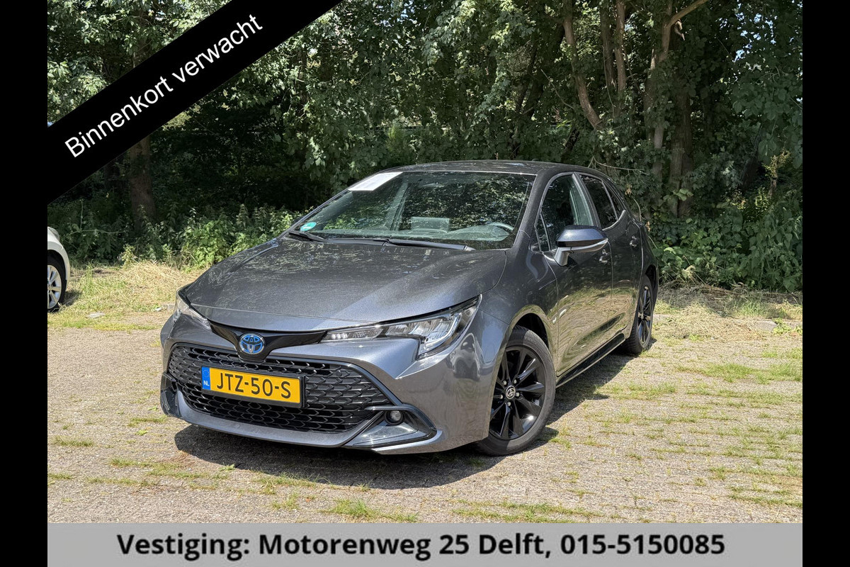 Toyota Corolla 1.8 HYBRID 140 BLACK EDITION GARANTIE 5-2035 NAVI.APPLE/ANDROID/BLACK LINE EDITION