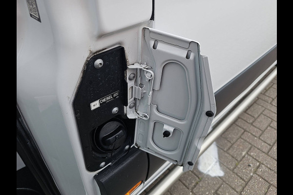 Mercedes-Benz Sprinter 316 2.2 CDI L3H2 Airco, Navi, Automaat, Carplay, MBUX10, LED, Cruise control, adaptive distronic, 3.5T-trekhaak