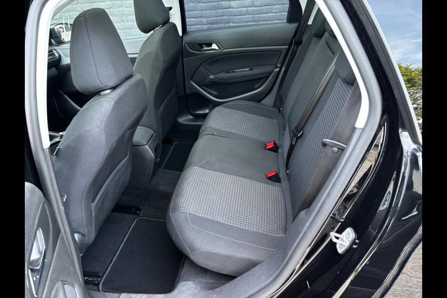 Peugeot 308 SW 1.2 PureTech Blue Lease Executive PDC | NAVI | CRUISE | NWE APK