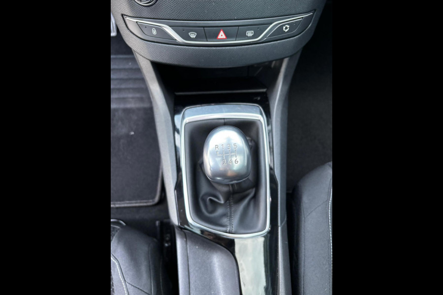 Peugeot 308 SW 1.2 PureTech Blue Lease Executive PDC | NAVI | CRUISE | NWE APK