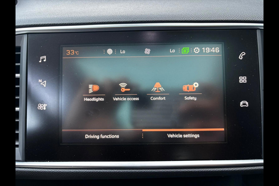 Peugeot 308 SW 1.2 PureTech Blue Lease Executive PDC | NAVI | CRUISE | NWE APK