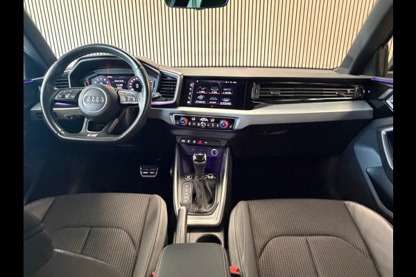 Audi A1 citycarver 30 TFSI S-Line AUT AMBIANT VERLICHTING APPLE CARPLAY PDC AIRCO KEYLESS-GO STOELVERWARMING START/STOP CRUISE