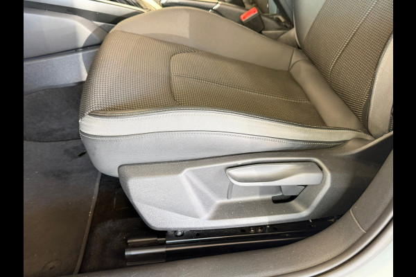 Audi A1 citycarver 30 TFSI S-Line AUT AMBIANT VERLICHTING APPLE CARPLAY PDC AIRCO KEYLESS-GO STOELVERWARMING START/STOP CRUISE
