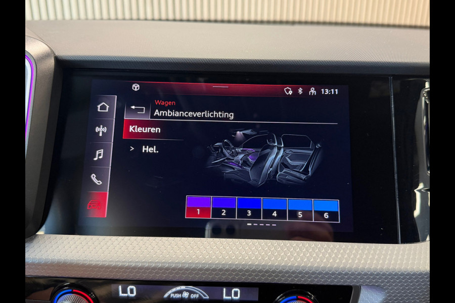 Audi A1 citycarver 30 TFSI S-Line AUT AMBIANT VERLICHTING APPLE CARPLAY PDC AIRCO KEYLESS-GO STOELVERWARMING START/STOP CRUISE