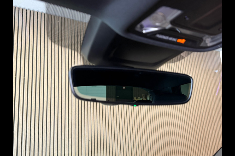 Audi A1 citycarver 30 TFSI S-Line AUT AMBIANT VERLICHTING APPLE CARPLAY PDC AIRCO KEYLESS-GO STOELVERWARMING START/STOP CRUISE