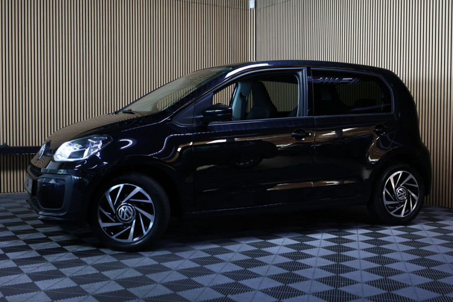 Volkswagen up! 1.0 BMT high up! AUTOMAAT AIRCO BLUETOOTH PDC '18