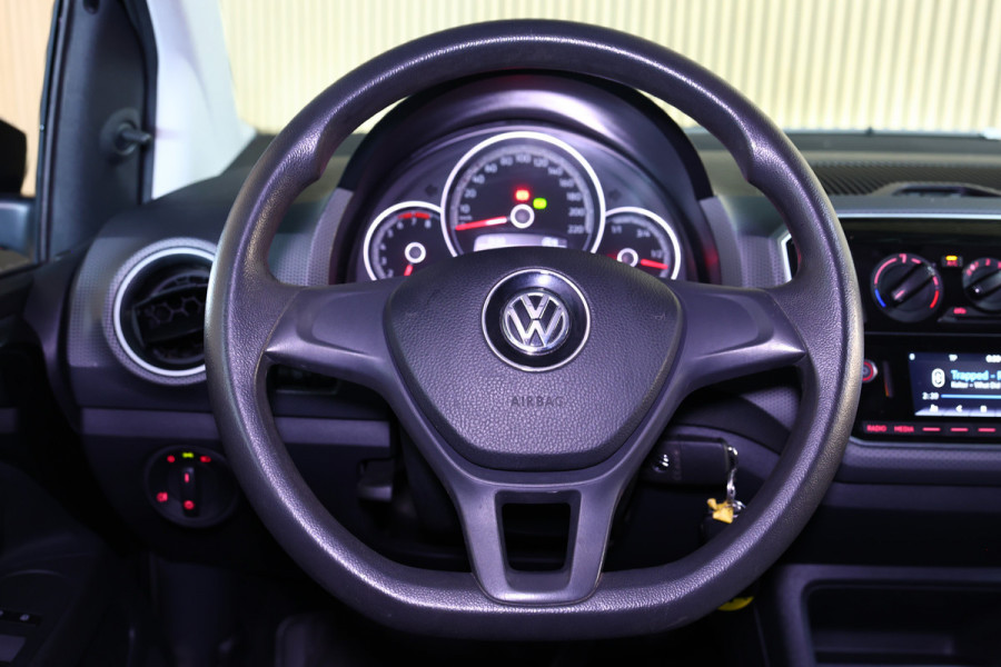 Volkswagen up! 1.0 BMT high up! AUTOMAAT AIRCO BLUETOOTH PDC '18