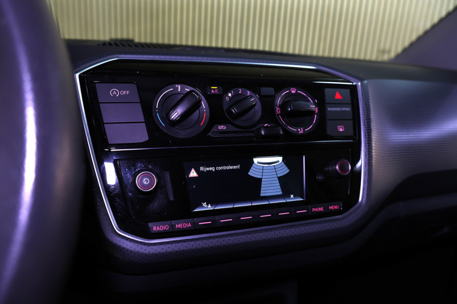 Volkswagen up! 1.0 BMT high up! AUTOMAAT AIRCO BLUETOOTH PDC '18