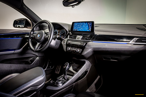 BMW X2 SDrive20i High Executive|M-sport|StoelV|DealerOnderho