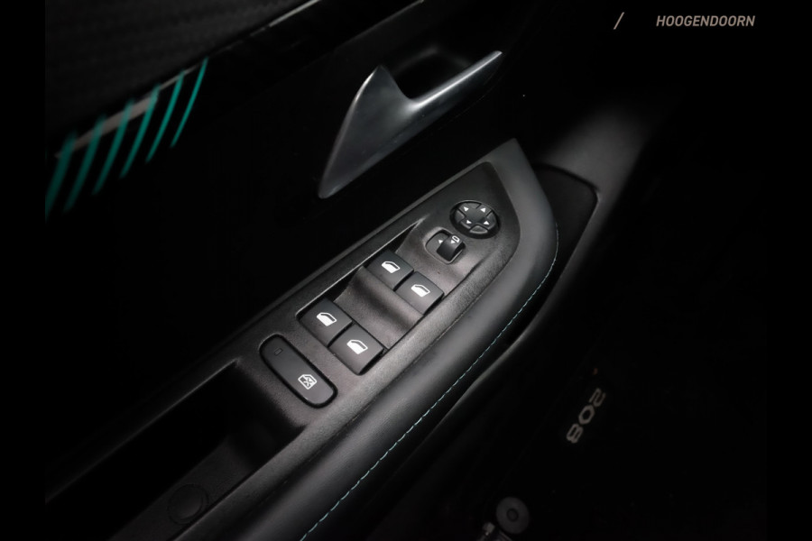 Peugeot 208 1.2 PureTech Allure Luxe (APPLE CARPLAY,ACHTERUITRIJCAMERA,PARKEERSENSOREN,3D-COCKPIT,LM-VELGEN,CRUISE,TOPCONDITIE)