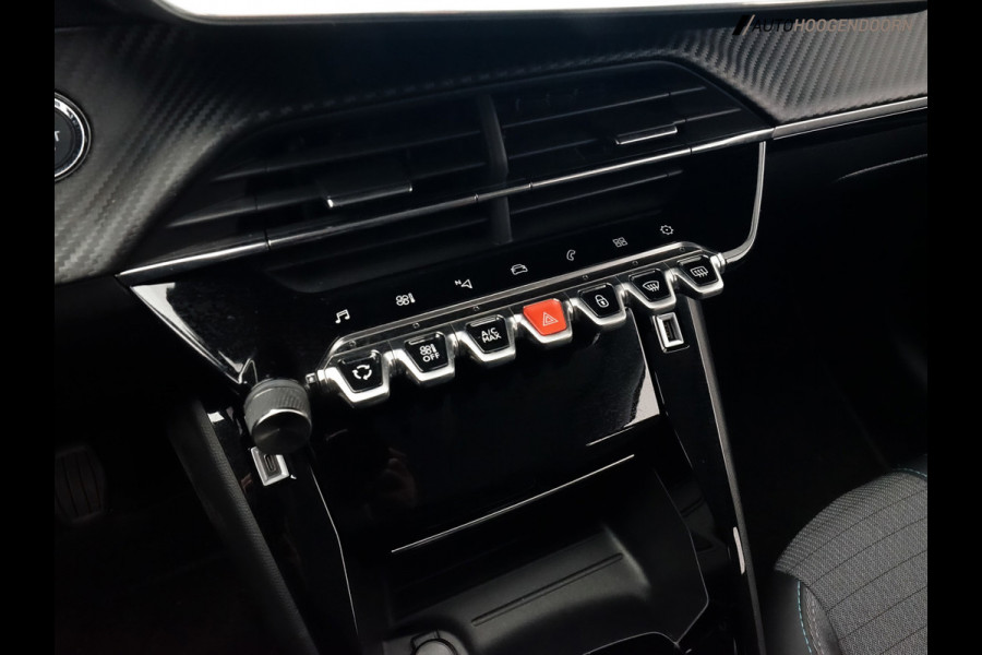 Peugeot 208 1.2 PureTech Allure Luxe (APPLE CARPLAY,ACHTERUITRIJCAMERA,PARKEERSENSOREN,3D-COCKPIT,LM-VELGEN,CRUISE,TOPCONDITIE)