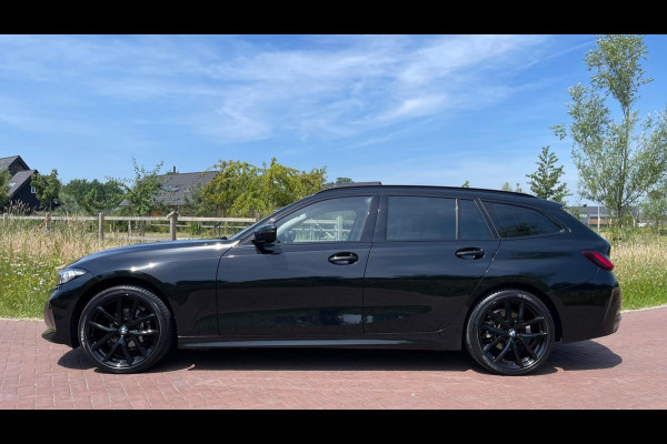 BMW 3 Serie Touring 318i Facelift model | Sportstoelen | 19 Inch | NL-Auto |