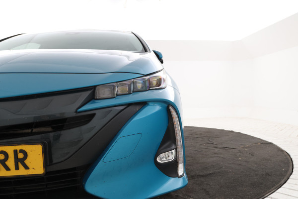 Toyota Prius 1.8 Executive Navigatie, Lmv, Climate,
