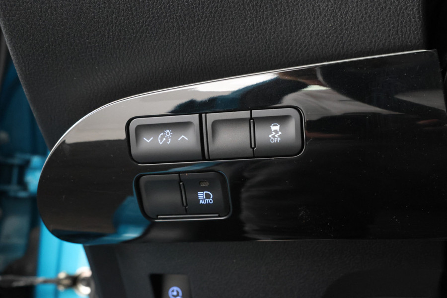 Toyota Prius 1.8 Executive Navigatie, Lmv, Climate,