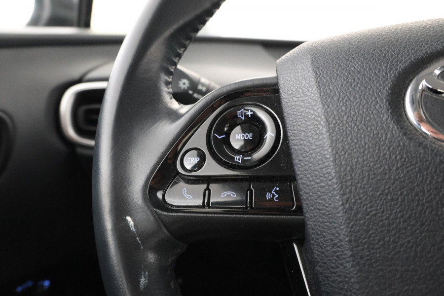 Toyota Prius 1.8 Executive Navigatie, Lmv, Climate,