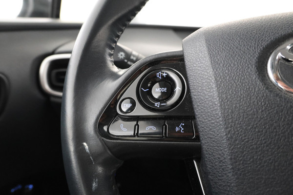 Toyota Prius 1.8 Executive Navigatie, Lmv, Climate,