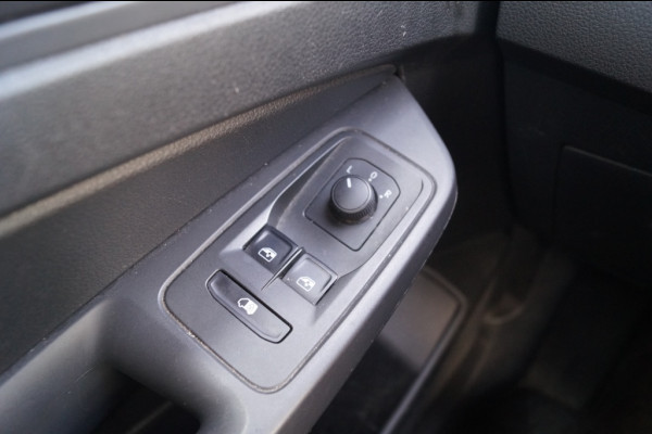 Volkswagen Caddy 2.0 TDI Comfort Cargo -AIRCO-PDC-CRUISE-CARPLAY-