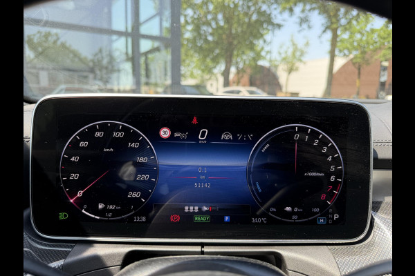 Mercedes-Benz C-Klasse 300 e AMG Line Limited PHEV | VAN € 42.900,- VOOR € 39.877,- | UW WK-VOORDEEL: € 3.023,- | PANORAMADAK | DISTRONIC (ACC) | ACHTERUITRIJCAMERA | DODEHOEKASSISTENT | AMBIENT LIGHTING | MERCEDES-DEALER ONDERHOUDEN | RIJKLAAR MET 12 MAANDEN BOVAG GARANTIE |