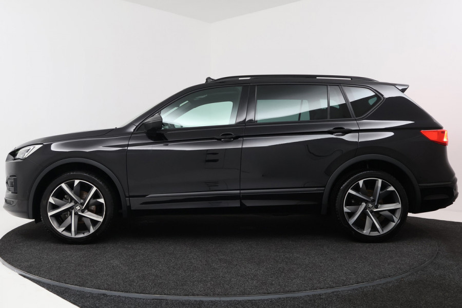 Seat Tarraco 1.5 TSI FR Business Intense 7p. (PANORAMADAK, TREKHAAK WEGKLAPBAAR, STOEL-/STUURVERWARMING, 360 CAMERA, MEMORY SEATS)