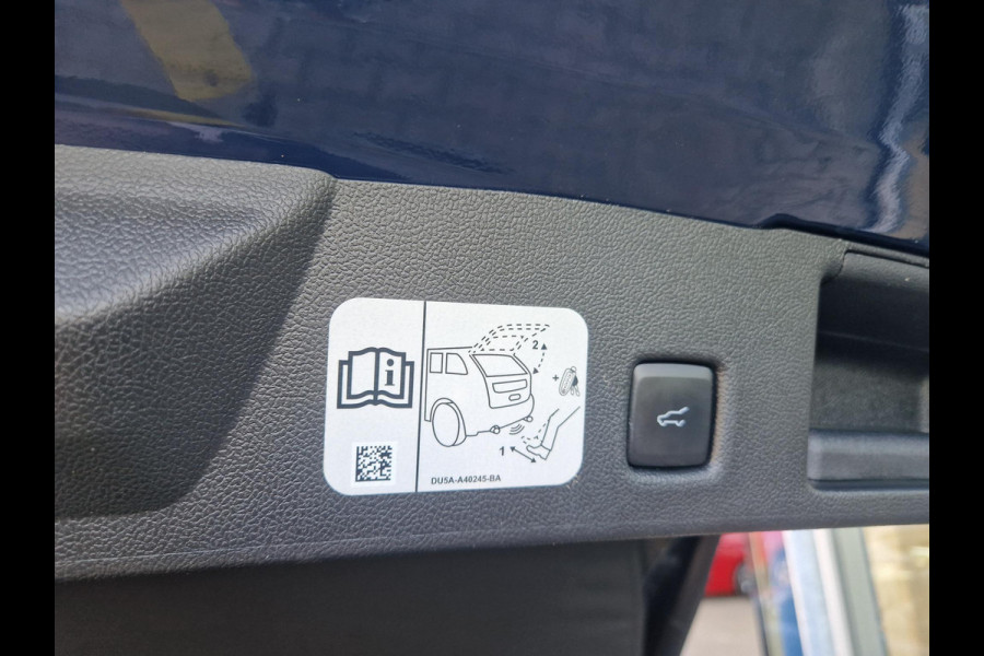 Ford Kuga 2.5 PHEV Titanium X | Wegklapbare trekhaak | Winter Pack | Camera