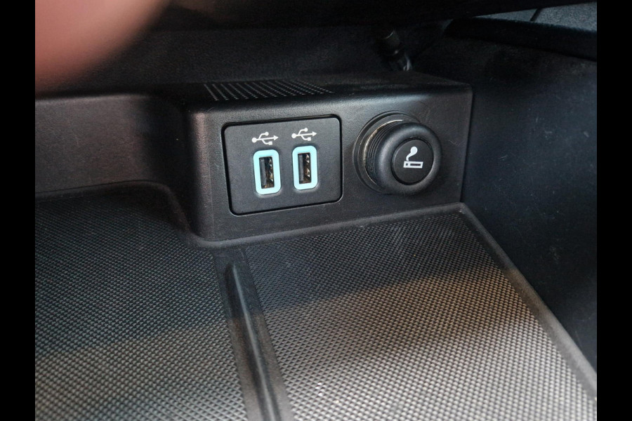 Ford Kuga 2.5 PHEV Titanium X | Wegklapbare trekhaak | Winter Pack | Camera