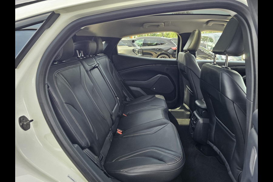 Ford Mustang Mach-E RWD 75 kWh | 59.800 KM | SOH 93% | Lederen Interieur | Technology Pack | Panorama Dak |