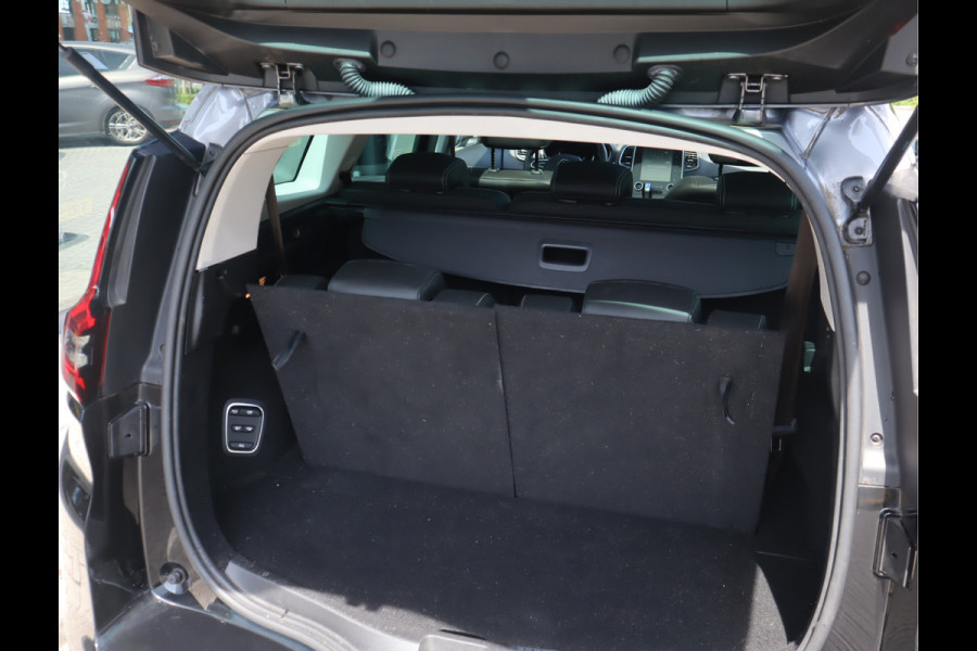 Renault Grand Scénic 1.3 TCe Bose 7p. Navi / Pano / Automaat / Camera / Pdc / Blis / Massage / 7 Zitplaatsen / Volledig onderhouden