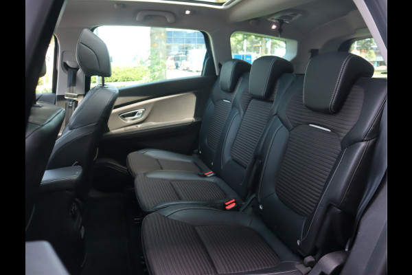 Renault Grand Scénic 1.3 TCe Bose 7p. Navi / Pano / Automaat / Camera / Pdc / Blis / Massage / 7 Zitplaatsen / Volledig onderhouden