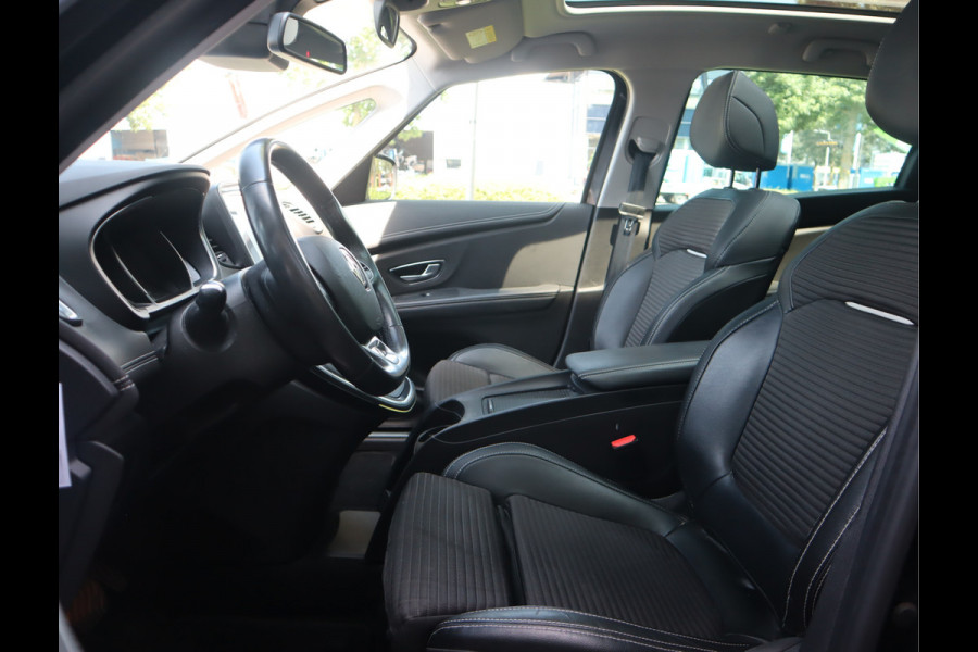 Renault Grand Scénic 1.3 TCe Bose 7p. Navi / Pano / Automaat / Camera / Pdc / Blis / Massage / 7 Zitplaatsen / Volledig onderhouden