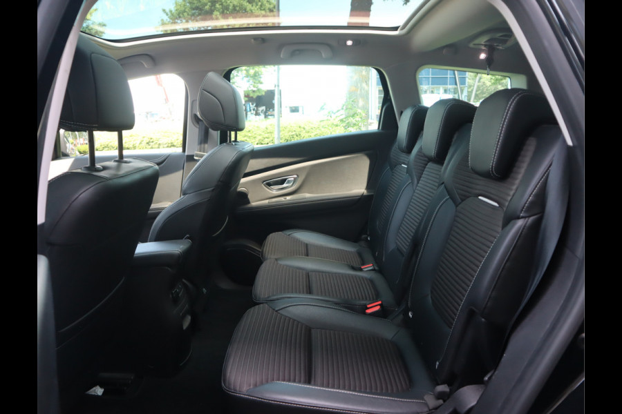 Renault Grand Scénic 1.3 TCe Bose 7p. Navi / Pano / Automaat / Camera / Pdc / Blis / Massage / 7 Zitplaatsen / Volledig onderhouden