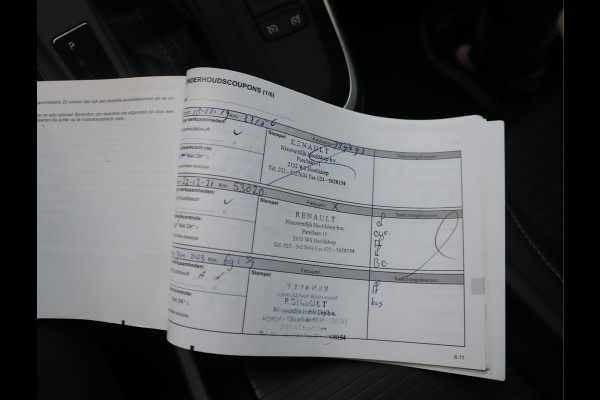 Renault Grand Scénic 1.3 TCe Bose 7p. Navi / Pano / Automaat / Camera / Pdc / Blis / Massage / 7 Zitplaatsen / Volledig onderhouden