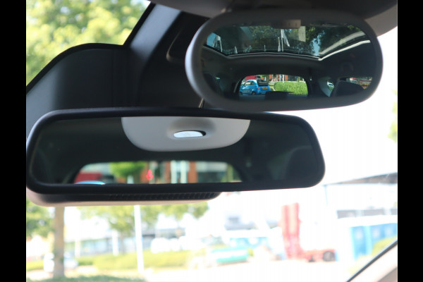 Renault Grand Scénic 1.3 TCe Bose 7p. Navi / Pano / Automaat / Camera / Pdc / Blis / Massage / 7 Zitplaatsen / Volledig onderhouden