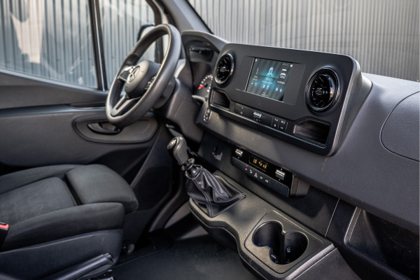 Mercedes-Benz Sprinter 311 CDI RWD L2H2 | Volledig Ingericht | Mbux | Camera | Carplay | Climatronic