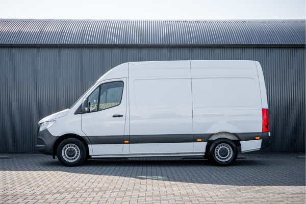 Mercedes-Benz Sprinter 311 CDI RWD L2H2 | Volledig Ingericht | Mbux | Camera | Carplay | Climatronic