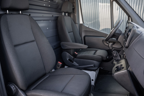 Mercedes-Benz Sprinter 311 CDI RWD L2H2 | Volledig Ingericht | Mbux | Camera | Carplay | Climatronic