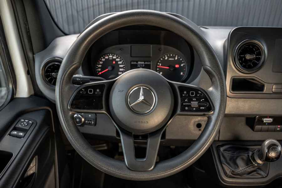 Mercedes-Benz Sprinter 311 CDI RWD L2H2 | Volledig Ingericht | Mbux | Camera | Carplay | Climatronic