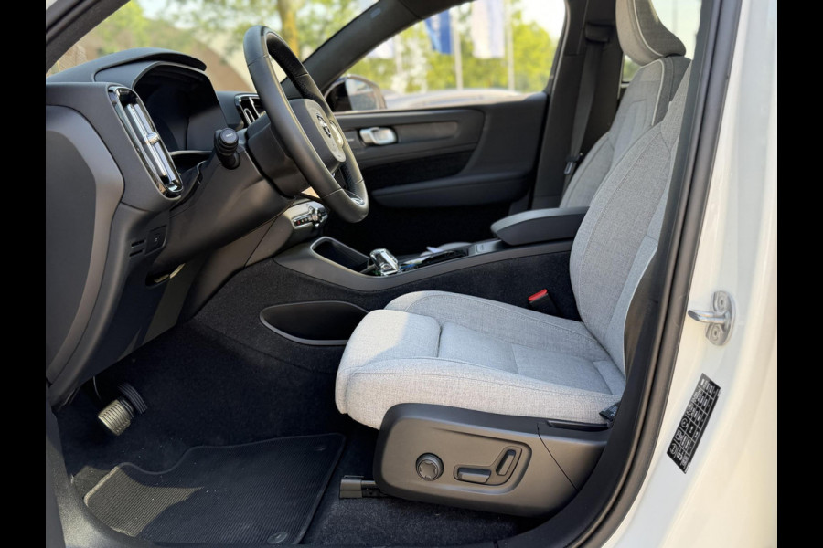Volvo C40 Twin Motor Performance Ultra 82 kWh VAN: 32.900,- VOOR: 30.877,- UW WKVOORDEEL: 2.023,-| SOH 93% | 360 CAMERA| ELEK. STOELEN| HARMAN KARDON| BOMVOL