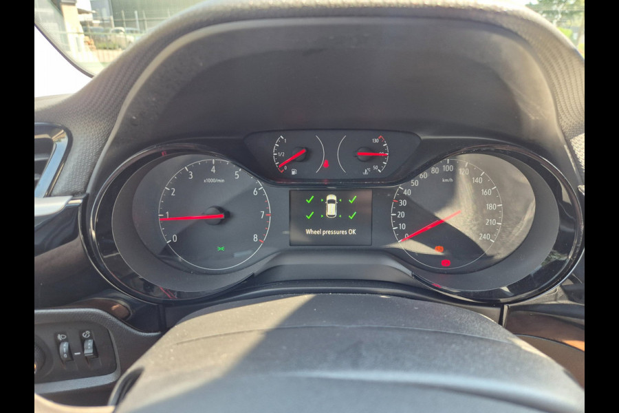 Opel Corsa 1.2 Edition 2e EIG Facelift CarPlay Zwart dak ZEER NETTE NAP NL Cruise Control Sport 1.2 Edition