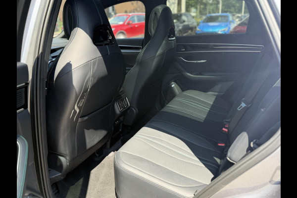 BYD Seal U DM-i Comfort 1.5 DM-i FWD 9000 KM ! 125km electrisch rijbereik | 6 jaar volledige BYD GARANTIE TM 2031 | FULL OPTION